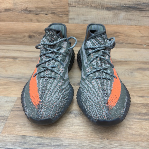adidas Yeezy Boost 350 V2 Mens Size 9.5 Beluga Reflective GW1229 main image 9